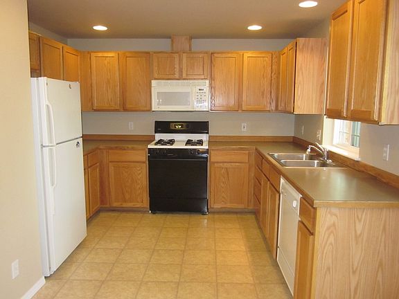 2nd image of 2240-2256 SW Umatilla Ave #2242