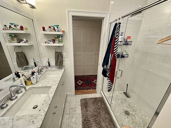 4th image of 760A Tremont St #8A