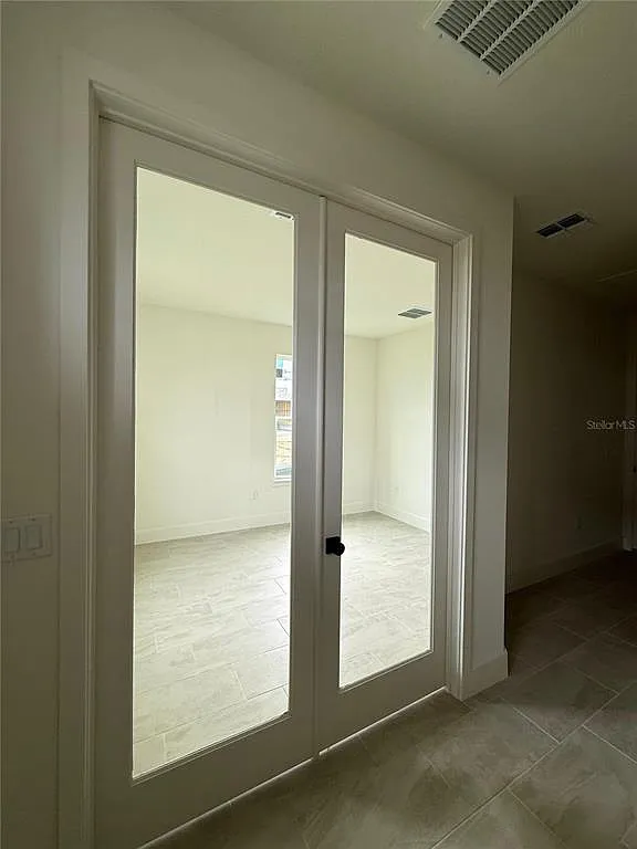 3 bed, 2.5 bath, 1846 sqft, $3,150 — Photo 4