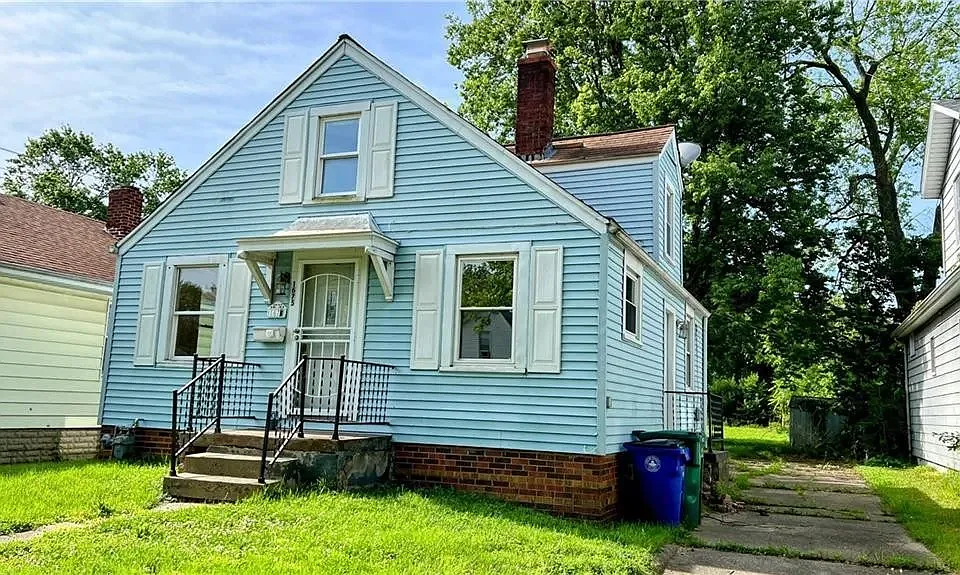 1675 E Decatur St