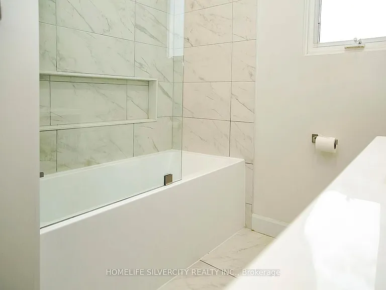 21 Mitchell Ave — Photo 28