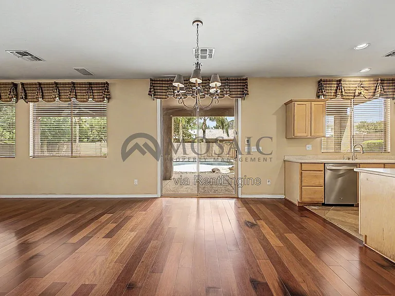2172 W Enfield Way — Photo 17