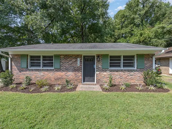 1528 Victory St, Greensboro, NC 27407