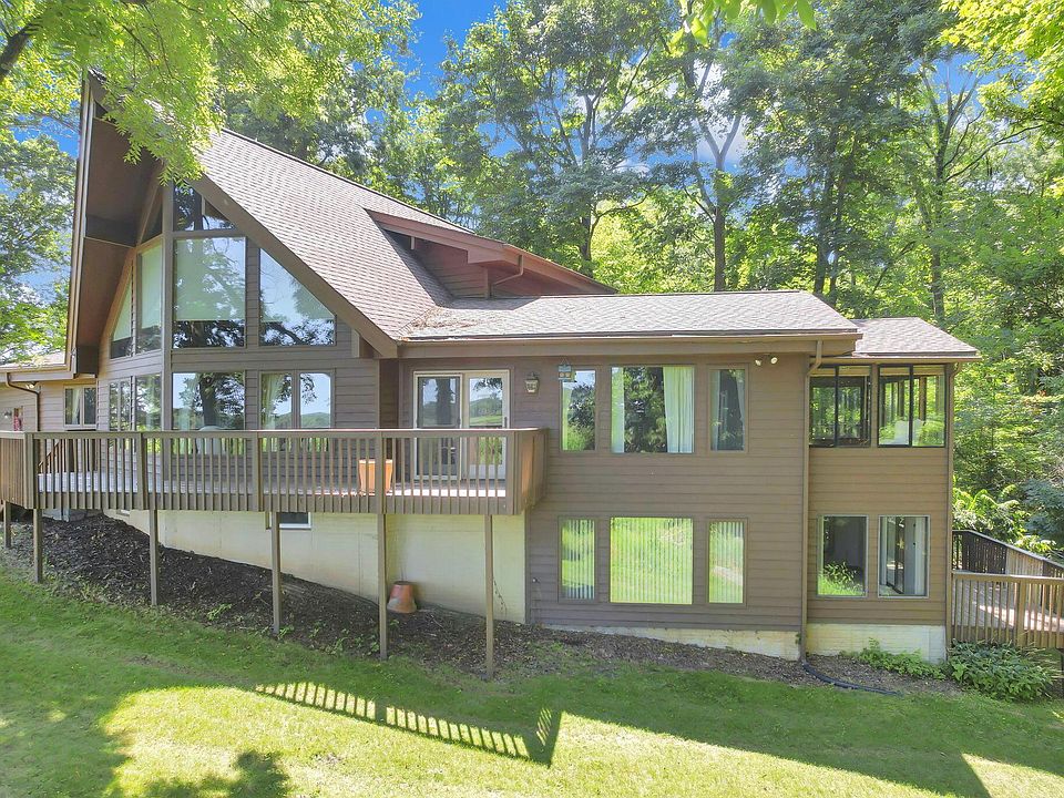 1st image of 6009 Hall Rd