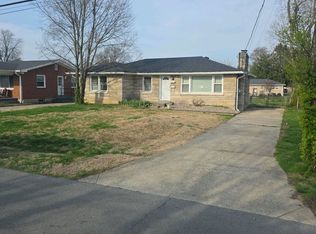 7802 Columbine Dr, Louisville, KY
