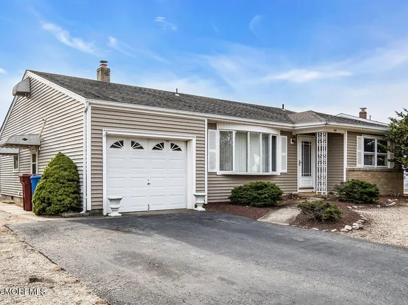 50 OAKFIELD ROAD, TOMS RIVER, NJ 08757
