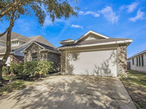 2nd image of 13301 Baron Hill Ln