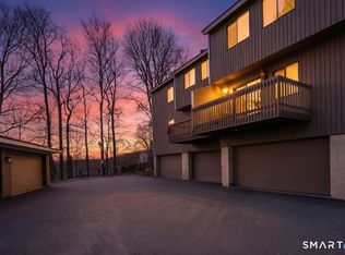 160 Brittany Farms Rd UNIT F, New Britain, CT 06053