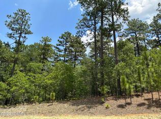210 Meyer Farm Dr, Pinehurst, NC 28374