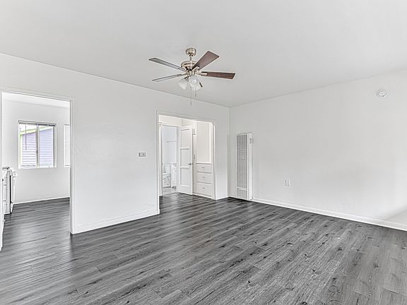 3rd image of 530 W 9th St APT 6
