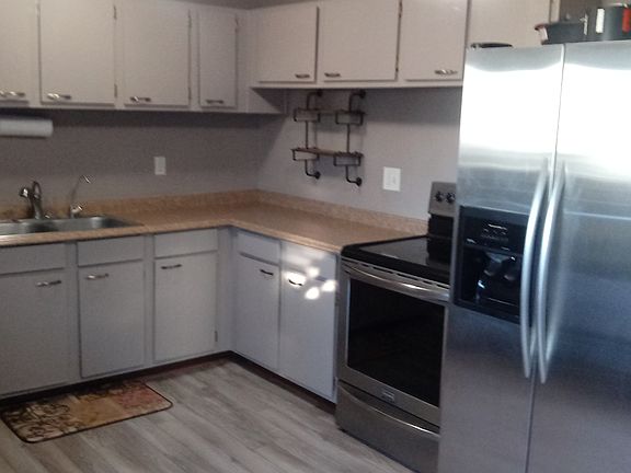 4th image of 7008 Oakhurst Ave