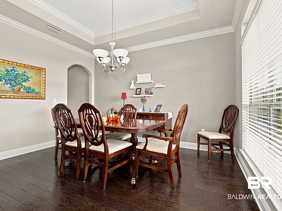 5th image of 23409 Dundee Cir