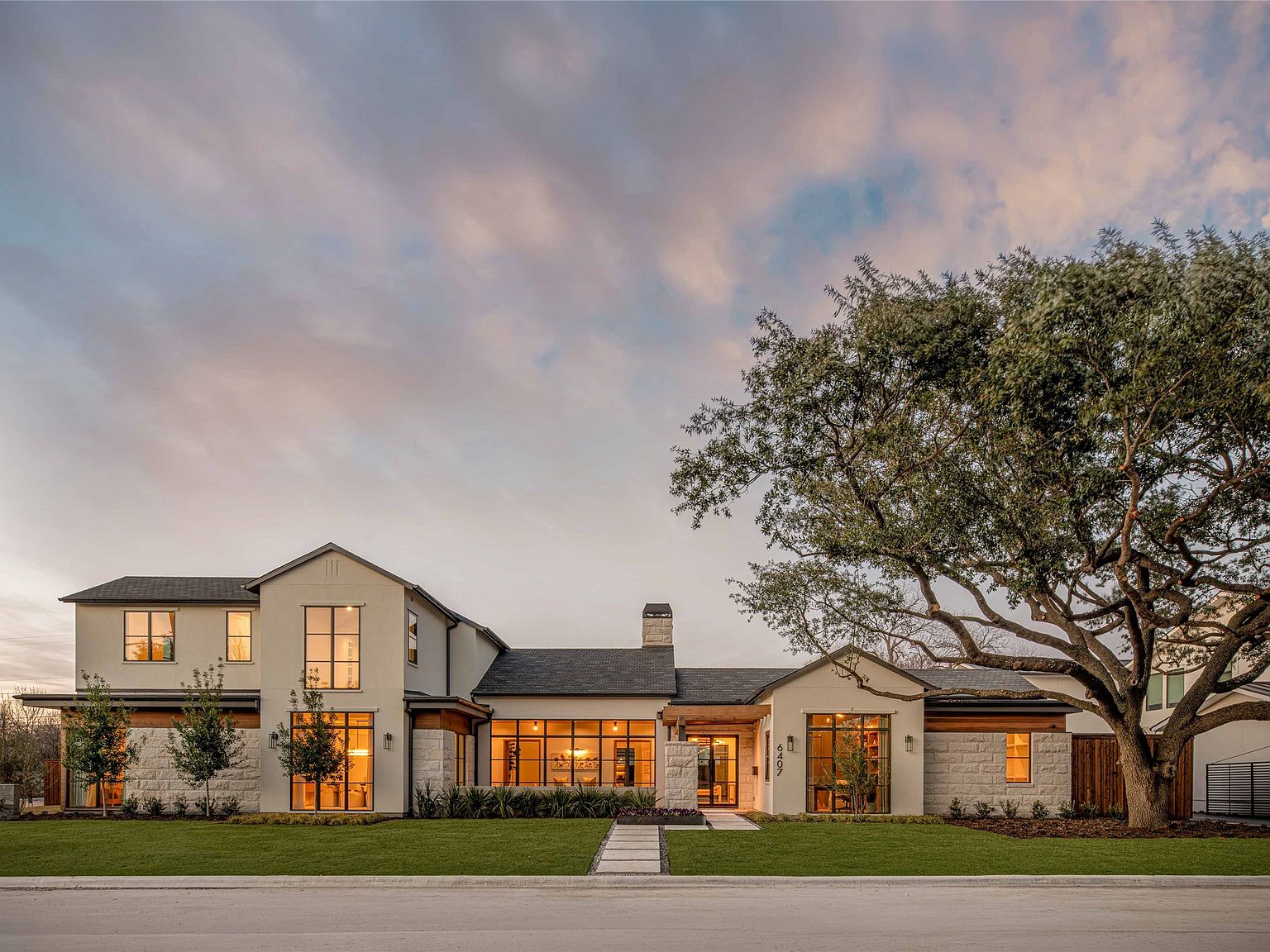 vivi　5 6407 Joyce Way, Dallas, TX 75225 | MLS #21189188 | Zillow