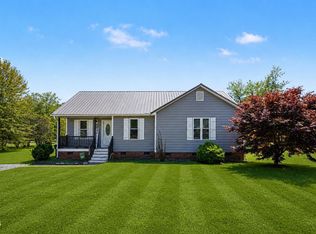1028 Forest Glen Dr, Raleigh, NC 27603