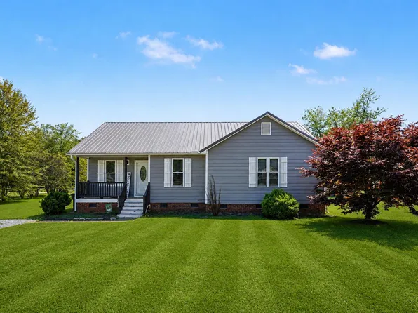 1028 Forest Glen Dr, Raleigh, NC 27603