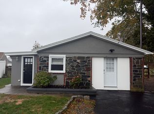 142 Maplewood Ave #B, Milford, CT 06460