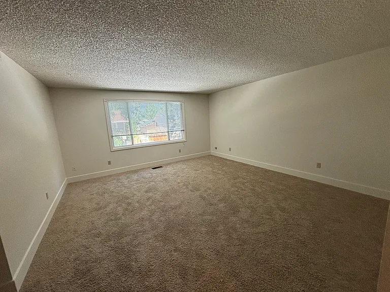 1775 Stardust St — Photo 3