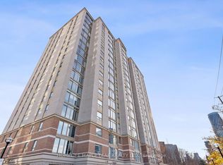 200 Burnhamthorpe Rd E #1304, Mississauga, ON L5A 4L4