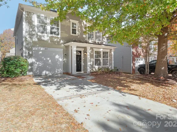 8614 Panglemont Dr, Charlotte, NC 28269