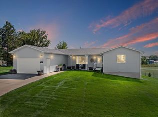 800 Summit St, Belle Fourche, SD 57717