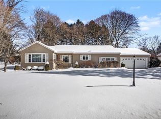 3001 Englewood Dr, Stow, OH 44224