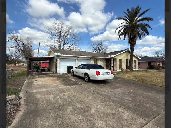 3903 Hickok Ln, Houston, TX 77047