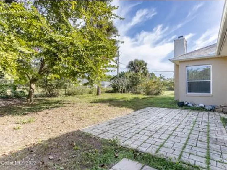 1873 Heartwellville St NW — Photo 18