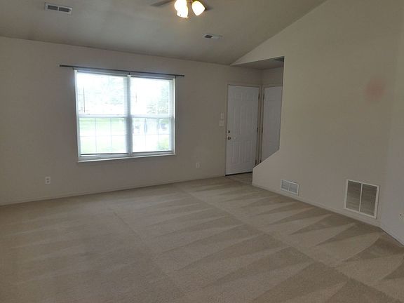 2nd image of 1605-07 High Quest Cir #1605