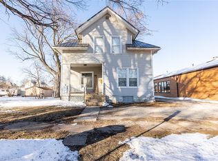 615 Washington Ave E, Albia, IA 52531