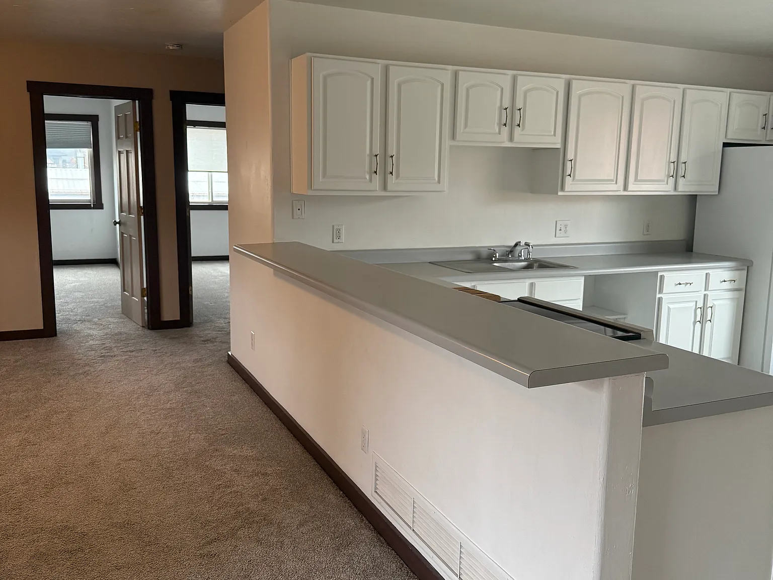 670 Buggy Cir — Photo 4