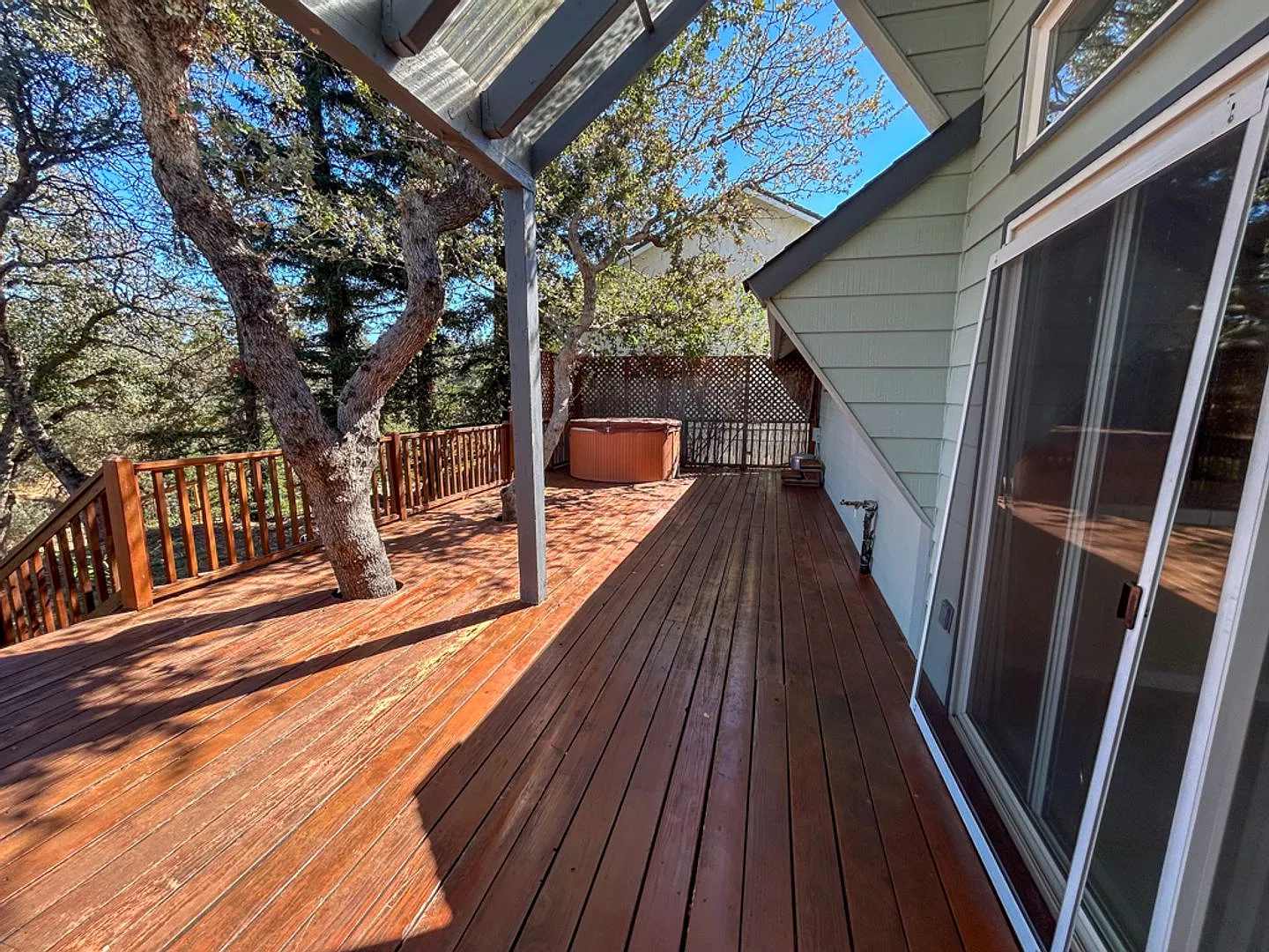 3 Bedroom Home for Rent in Cottonwood CA | Gated Community, Pool & Attached Garage — Photo 4