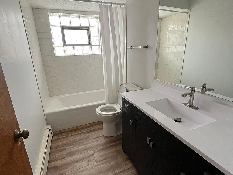 1440 N Arlington Heights Rd #2S — Photo 9