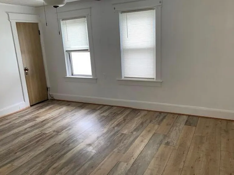 33 Coal St #33 — Photo 5