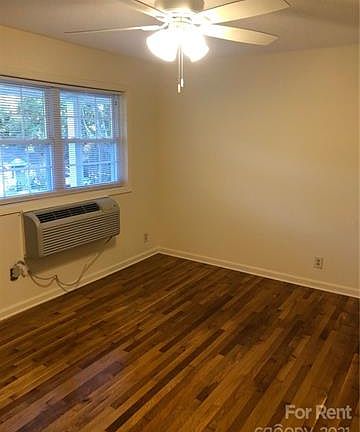 5th image of 1012 S Church St