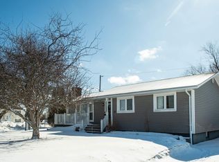 27 Summit Dr, Pt Hawkesbury, NS B9A3A1