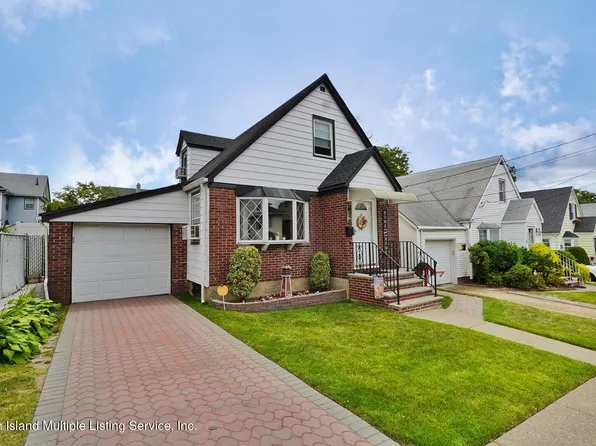 450 Pelton Ave, Staten Island, NY 10310