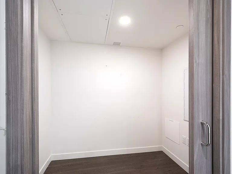 89 Nelson St #2403 — Photo 21