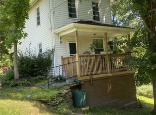 130 Main St, Smock, PA 15480