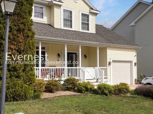 7 Denali Dr, Stafford, VA 22554