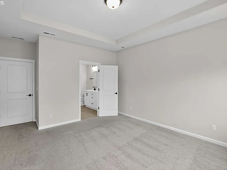 8176 SE Blanton St — Photo 6