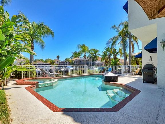 4th image of 5907 Hatteras Palm Way