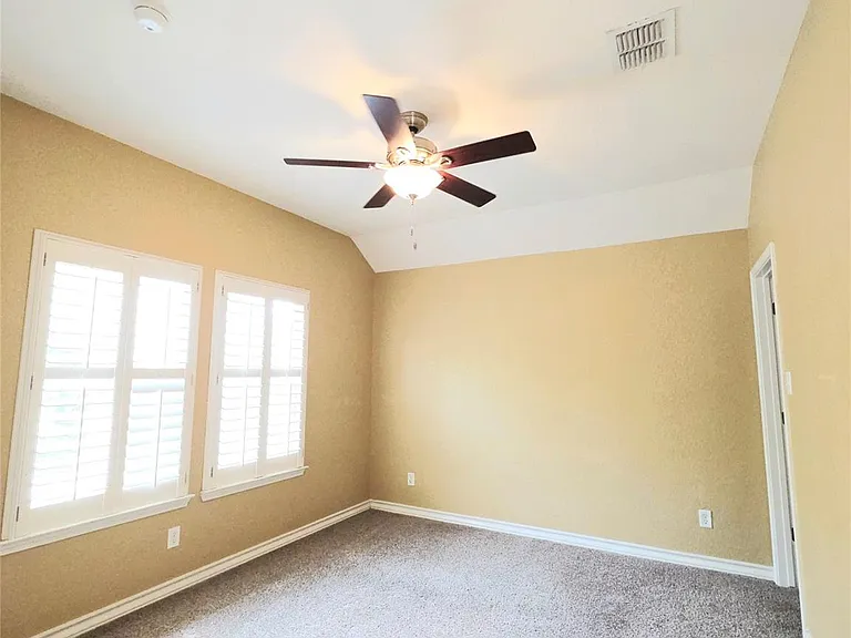 228 Dove Hl — Photo 14