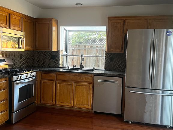 4th image of 1463 Leaftree Cir