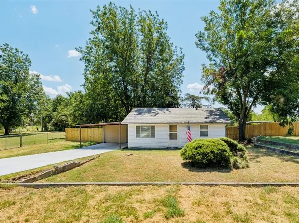 10220 Bellview Dr, Midwest City, OK 73130
