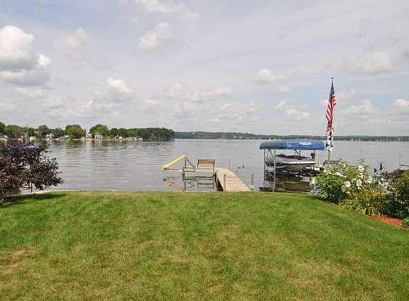 4th image of N27W27190 Woodland Dr