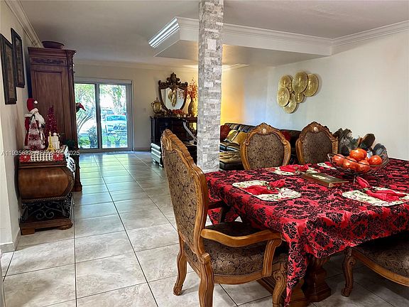 5th image of 9353 Fontainebleau Blvd APT A106