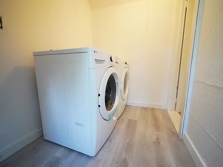 416 Ridgeway #1 — Photo 11