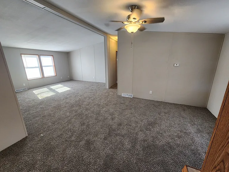 Belle Villa Lake — Photo 36