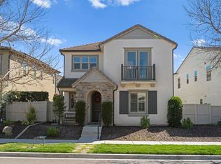 21557 Trail Ridge Dr, Escondido, CA 92029