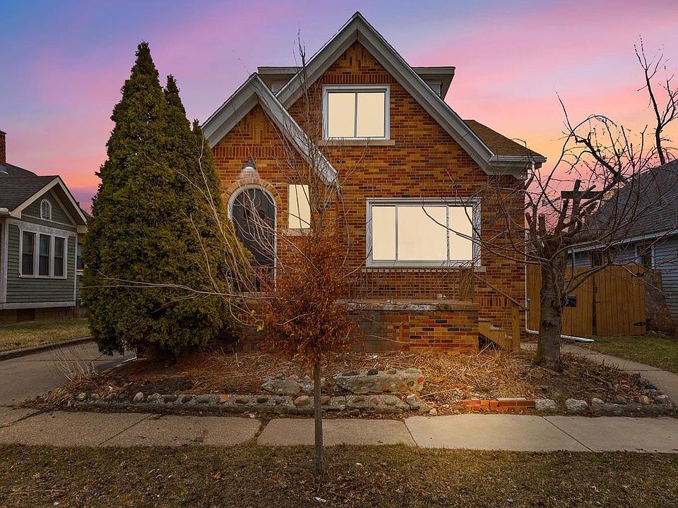 1st image of 22022 Beechwood Ave